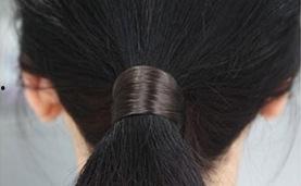 成人编小辫的头绳视频