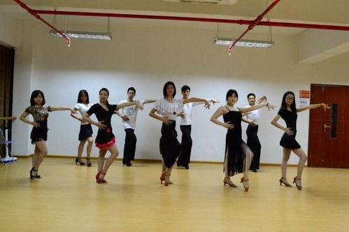 长江艺校成人舞蹈视频,轻松入门，舞动人生新篇章