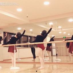 成人撕胯舞蹈培训视频